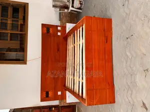 Vitanda 5/6 Mbao Ngum Mninga