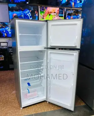 Ailyons Fridge/Friji 213L