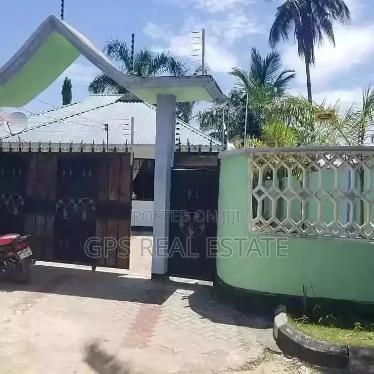 A Very Good House For Sale
