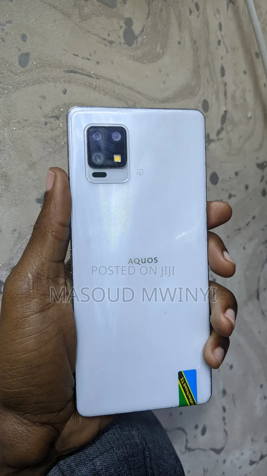 Sharp Aquos zero6 128 GB