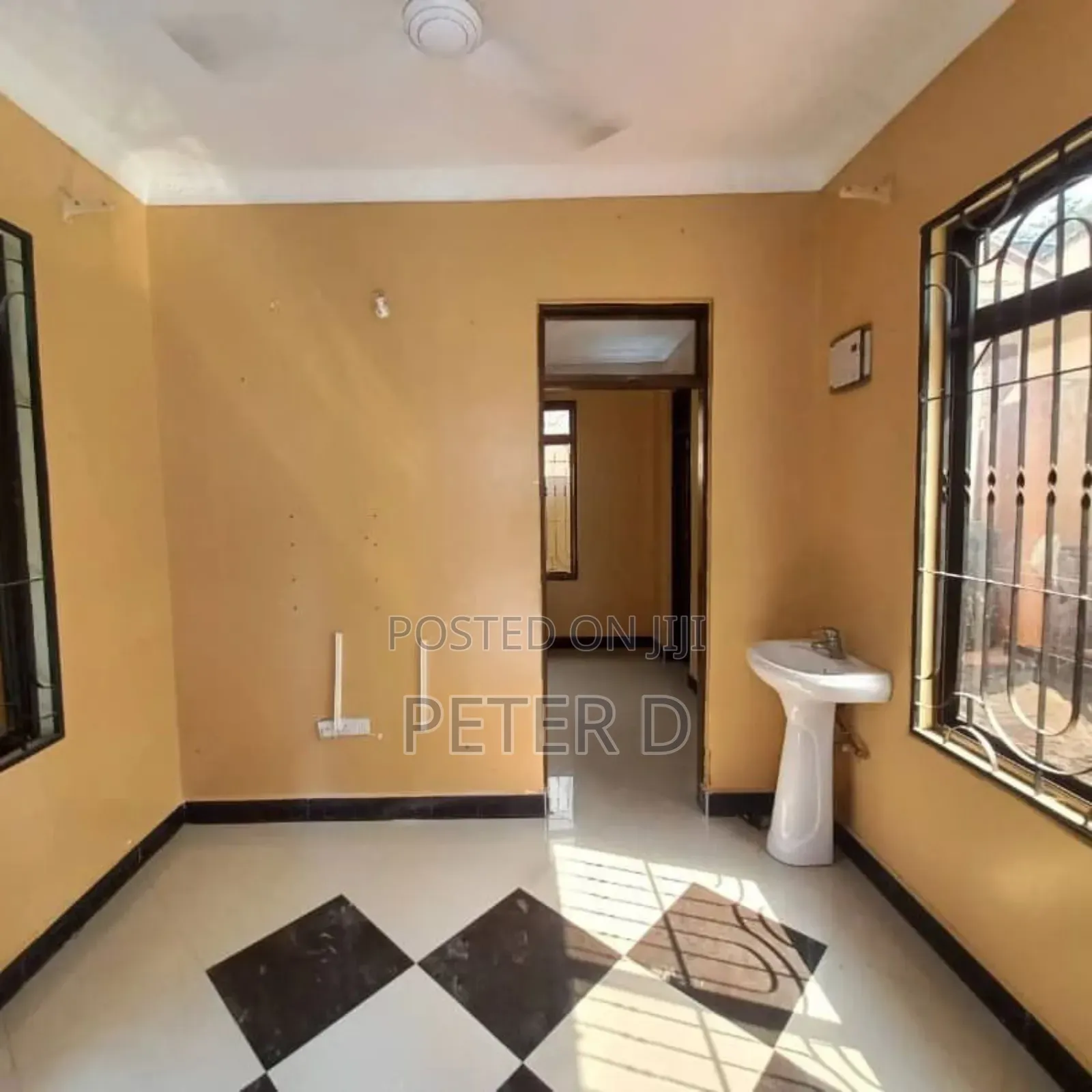 1bdrm Apartment in Kimara for rent