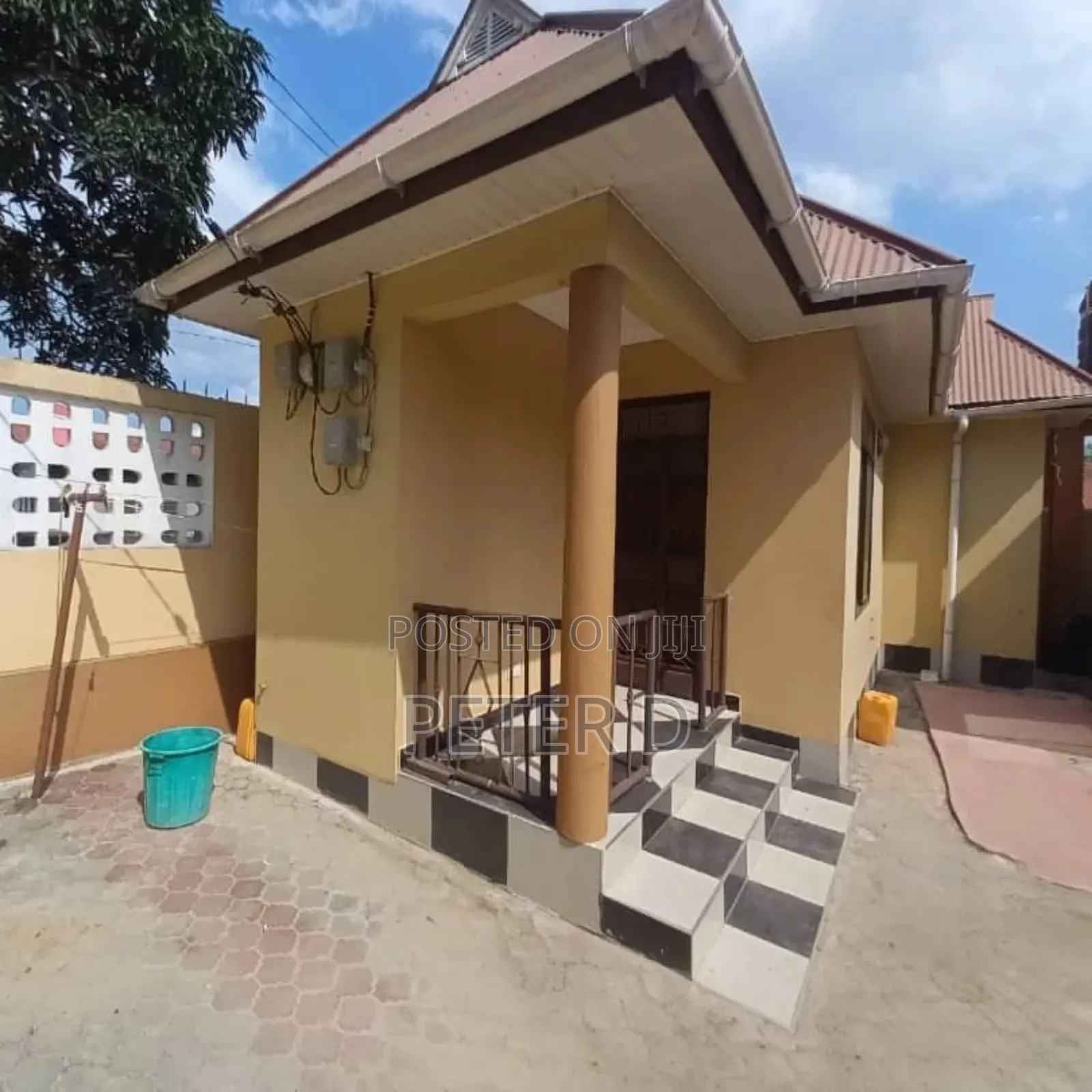 1bdrm Apartment in Kimara for rent