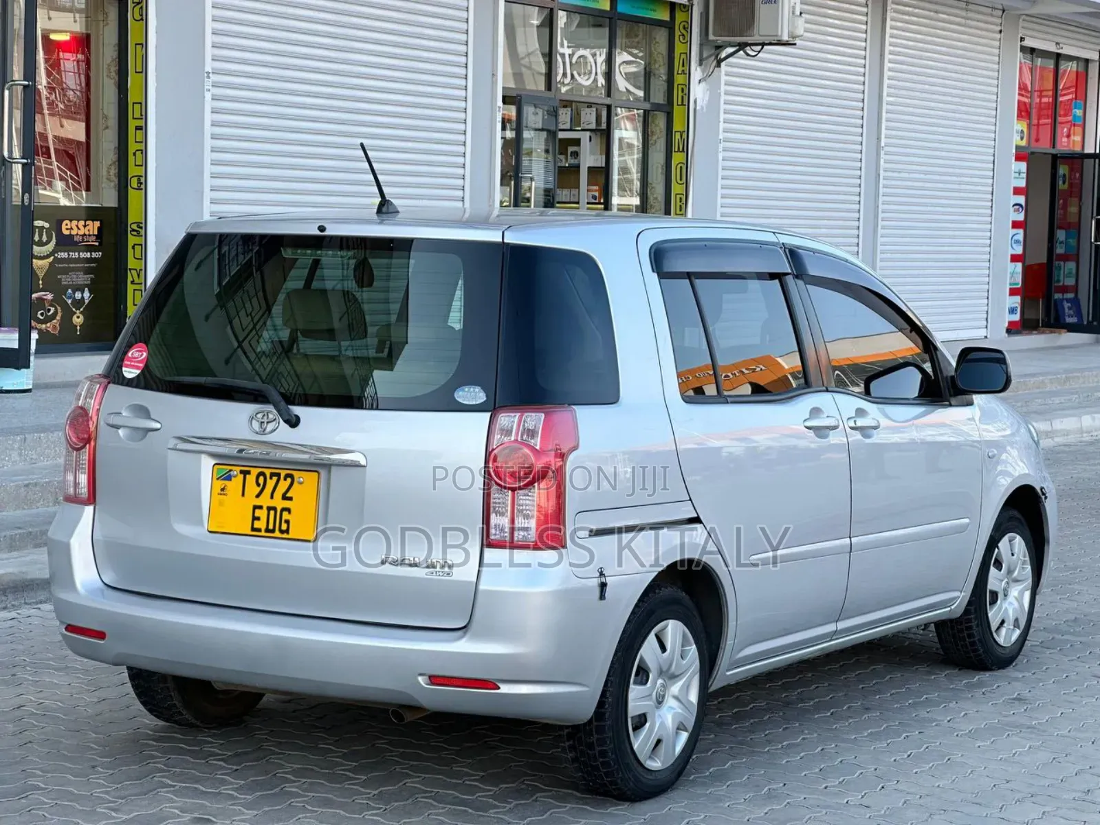 Toyota Raum 1.5 AWD 2006 Silver