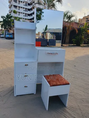 Dressing Table Classic Mpya