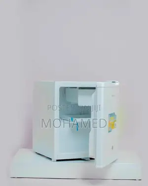 Homebase Mini Fridge/Friji