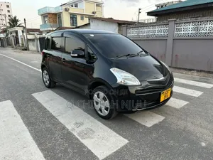Toyota Ractis 2006 Black