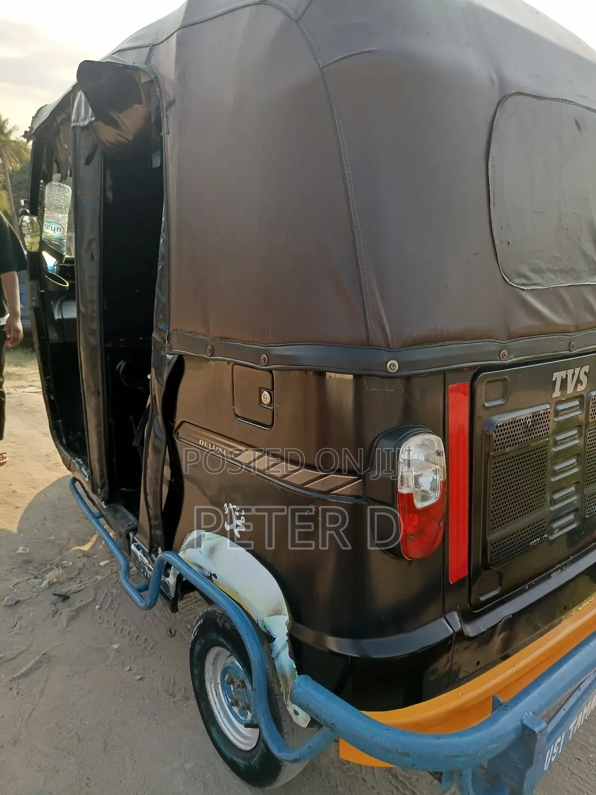 TVS King Deluxe Plus iTouch Start 2023 Beige