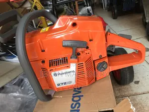 Husqvarna Chainsaw 272