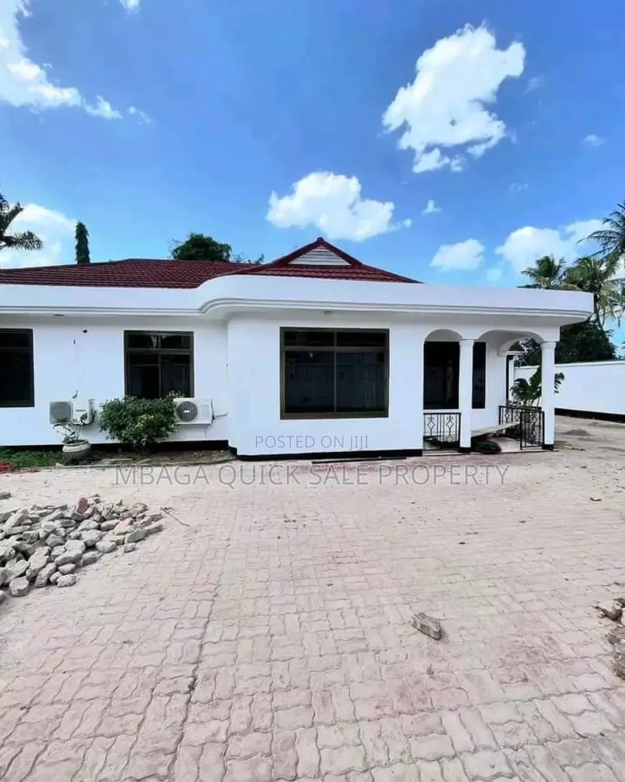 3bdrm House in Mikochen, Mikocheni for rent