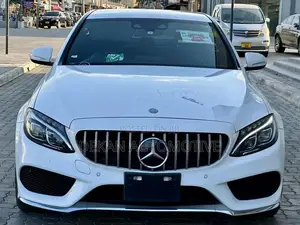 Mercedes-Benz C200 2014 White