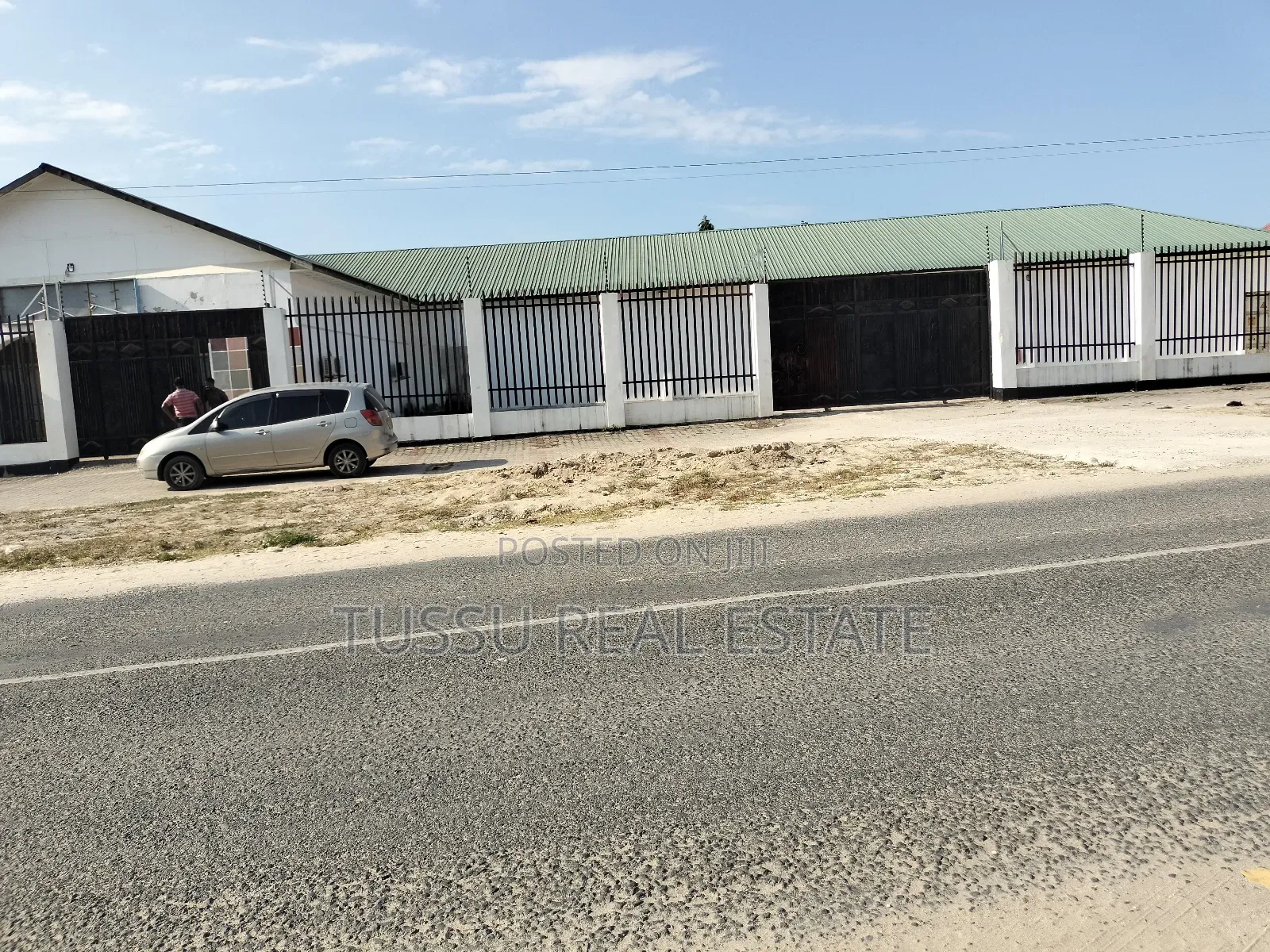 Warehouse for Rent at Bunju Moga