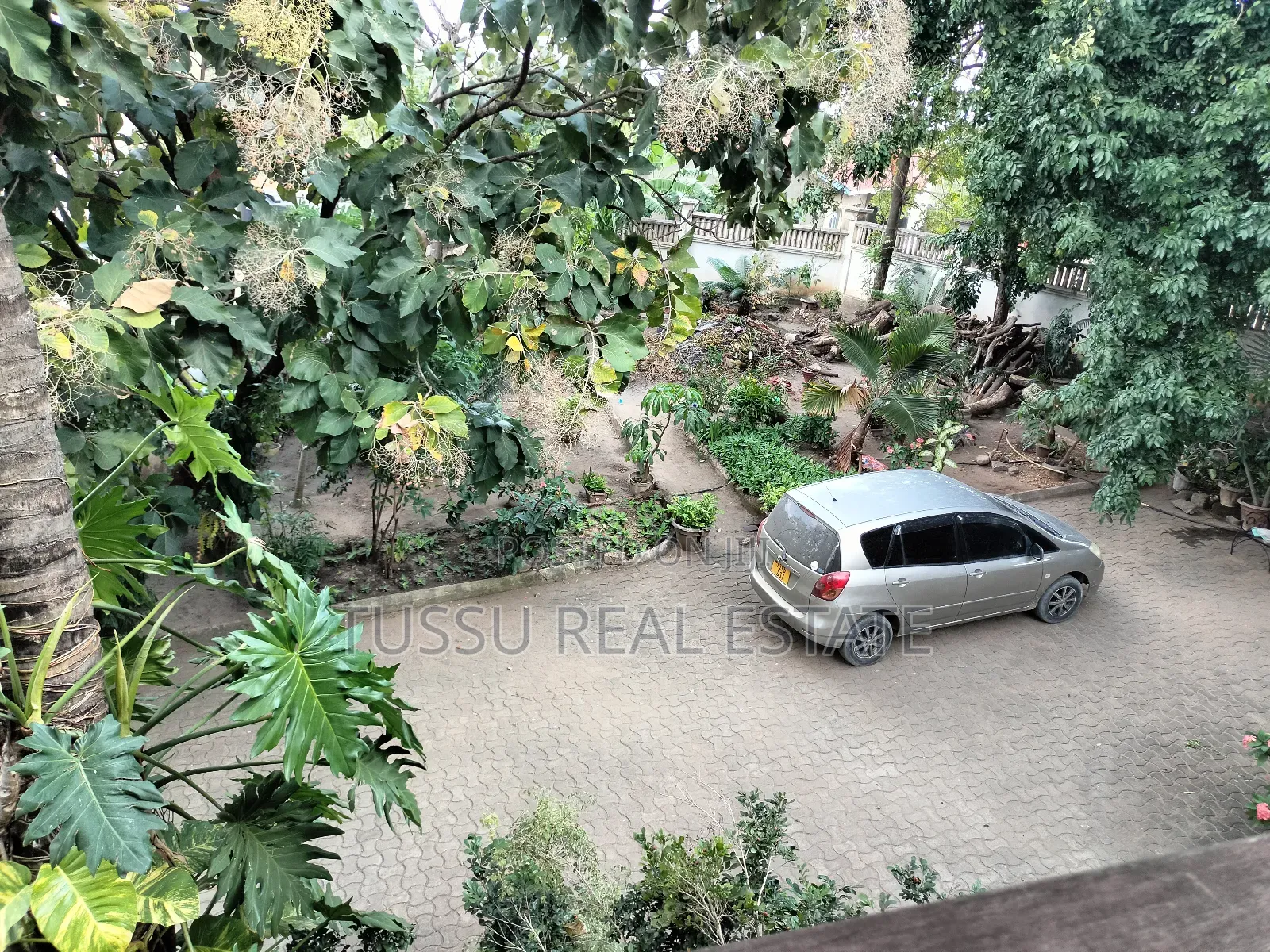 4bdrm House in Mbona Rd Sala8, Kinondoni for sale