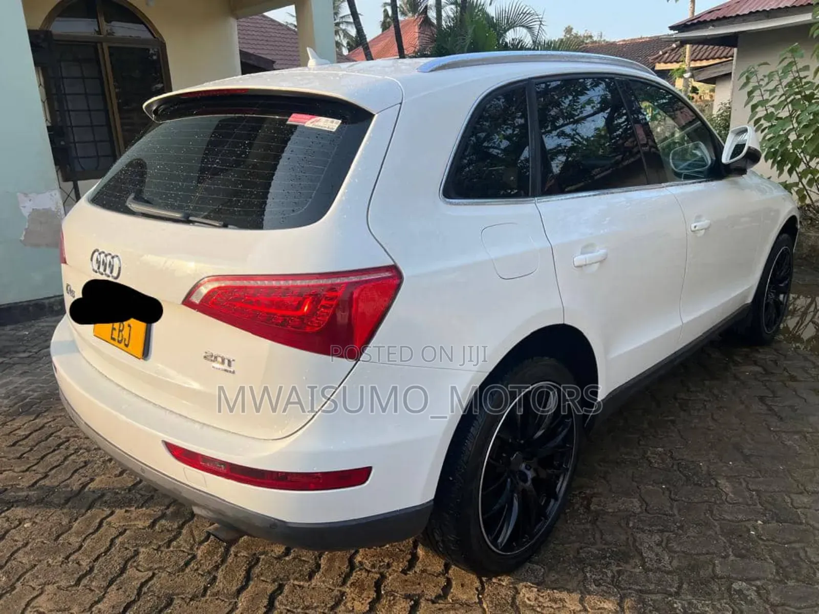Audi Q5 2011 Off white