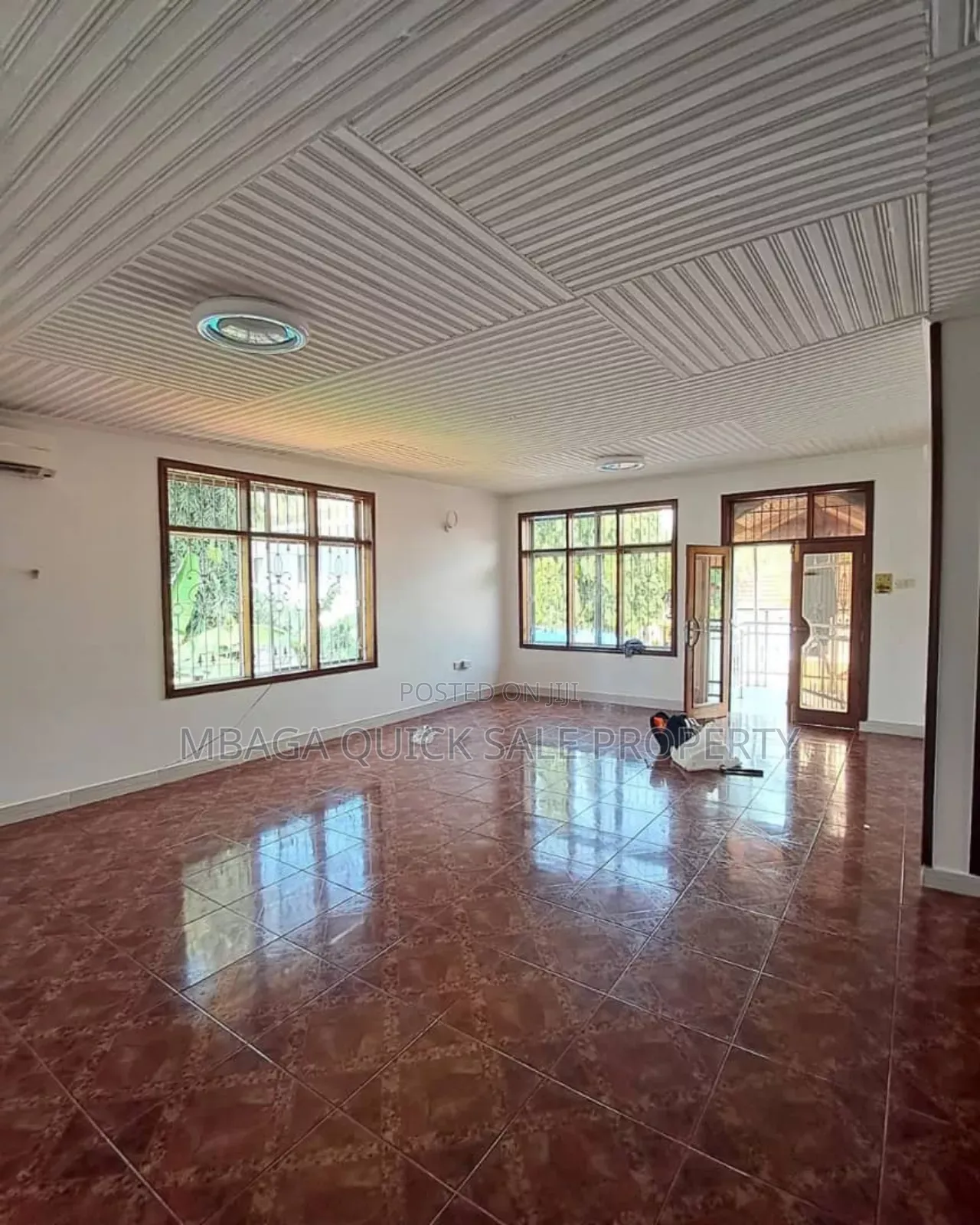2bdrm Block of Flats in Masaki for rent