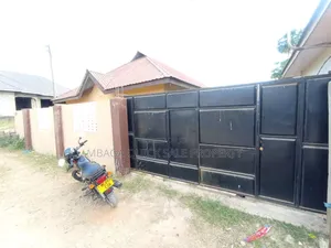 2bdrm House in Upanga for sale