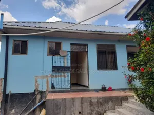 12bdrm House in Goba for sale