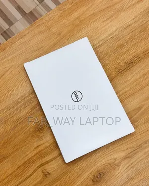 New Laptop Dell XPS 13 8GB Intel Core I5 SSD 512GB