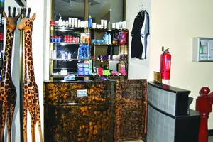 Kariakoo: 85 Rooms Operating Hotel For Sale - Dar