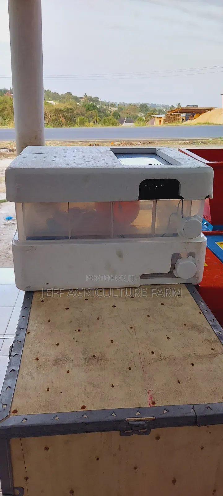 Incubator Mayai 120 Available