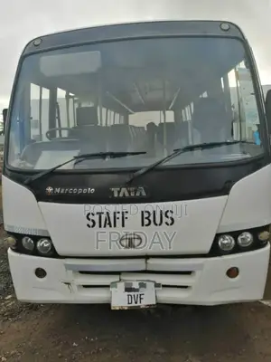 Tata Starbus Ultra Skool 2005 White