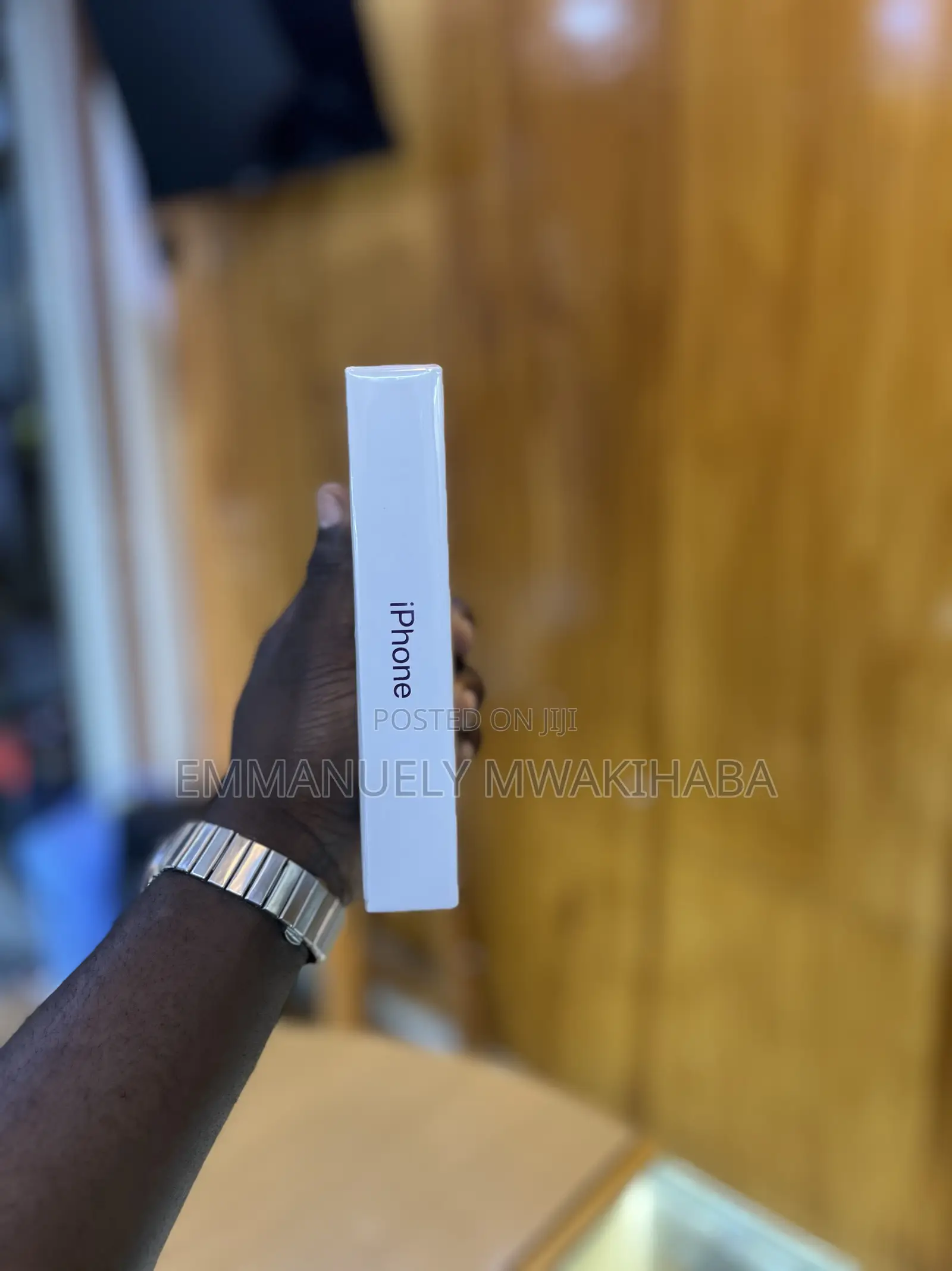 New Apple iPhone 11 128 GB Purple