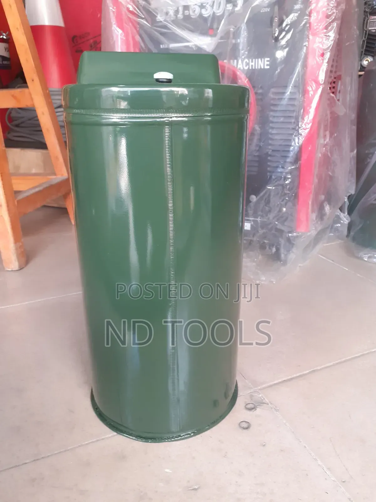 25l Metal Jerry Can – Fuel Storage Tank With Secure Cap