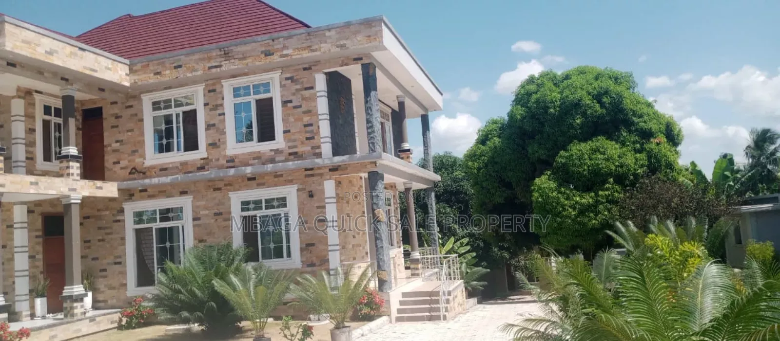 6bdrm House in Goba for sale