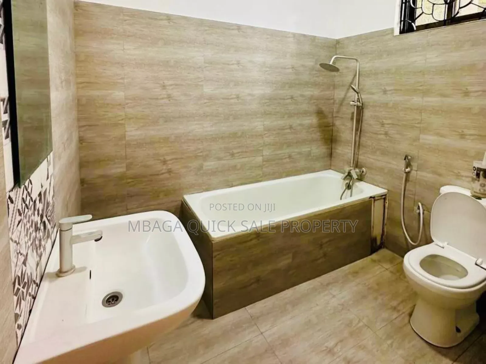 3bdrm House in Mikochen Warioba, Mikocheni for rent