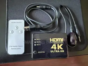 HDMI Switcher 3 In 1, Ultra HD With Remote And IR Sensor