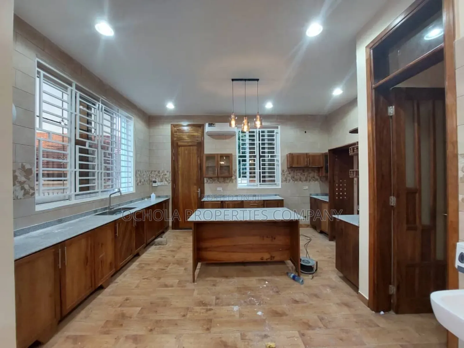3bdrm House in Oyster Bay for rent