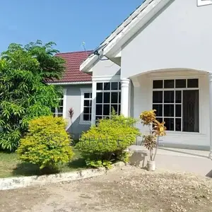 House for Sell at Mbwen Jkt