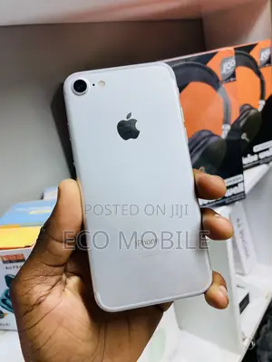 Apple iPhone 7 32 GB Silver