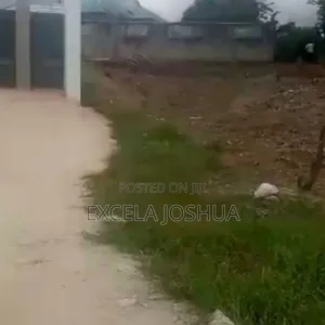 Kiwanja Kizuri Sana Kinauzwa Boko Chama