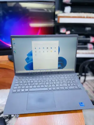 Laptop Dell Vostro 15 3549 8GB Intel Core I7 SSD 512GB