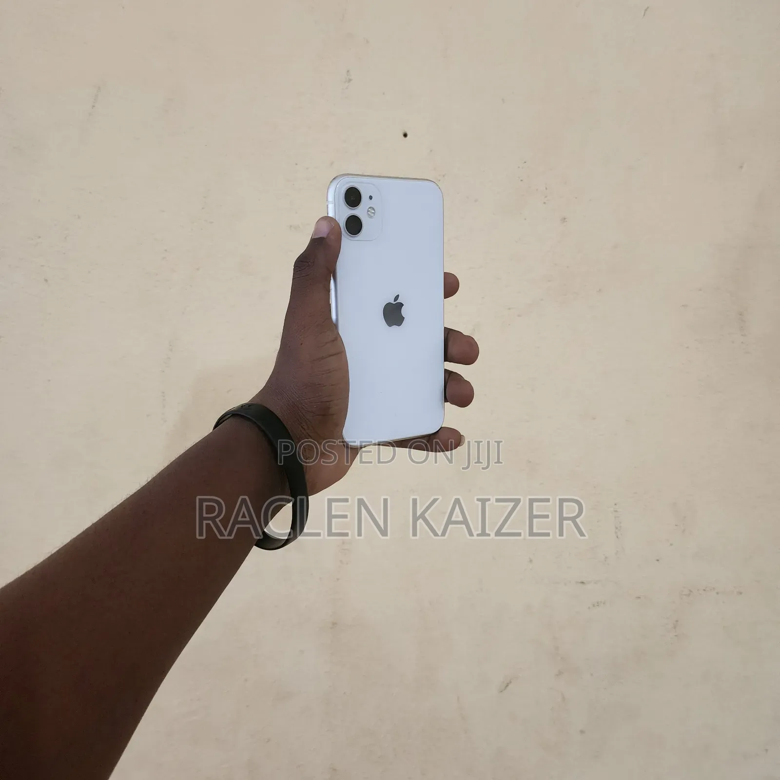 Apple iPhone 11 64 GB White