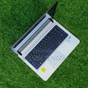 Laptop HP Pavilion X2 210 4GB Intel Core I5 HDD 500GB