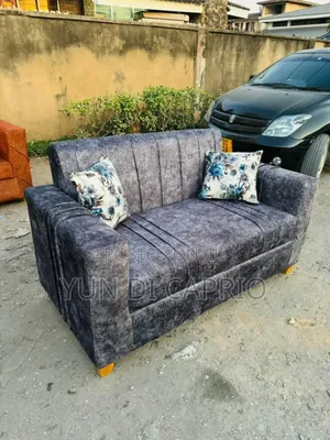 Sofa Classic Sana Mpya