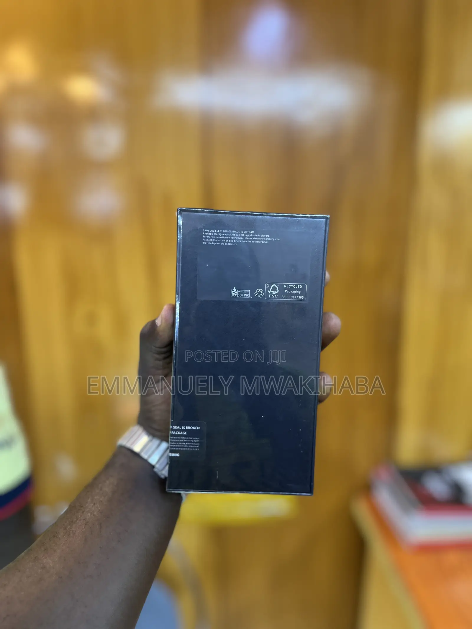 New Samsung Galaxy S22 Ultra 5G 256 GB Red