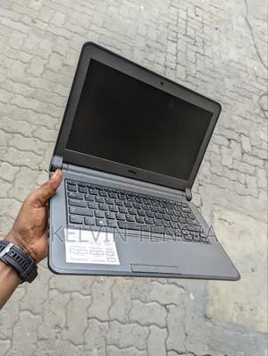 Laptop Dell Latitude 13 3340 4GB Intel Core I3 HDD 500GB