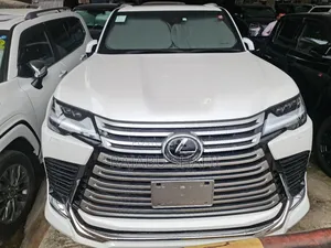 New Lexus LX 2023 White