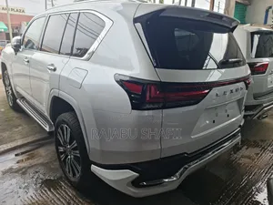New Lexus LX 2023 White
