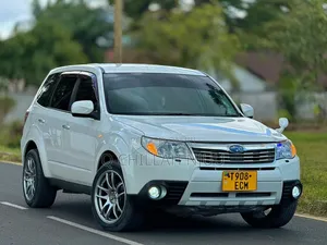 Subaru Forester 2013 White
