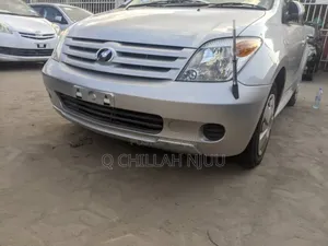 Toyota IST 2006 Silver