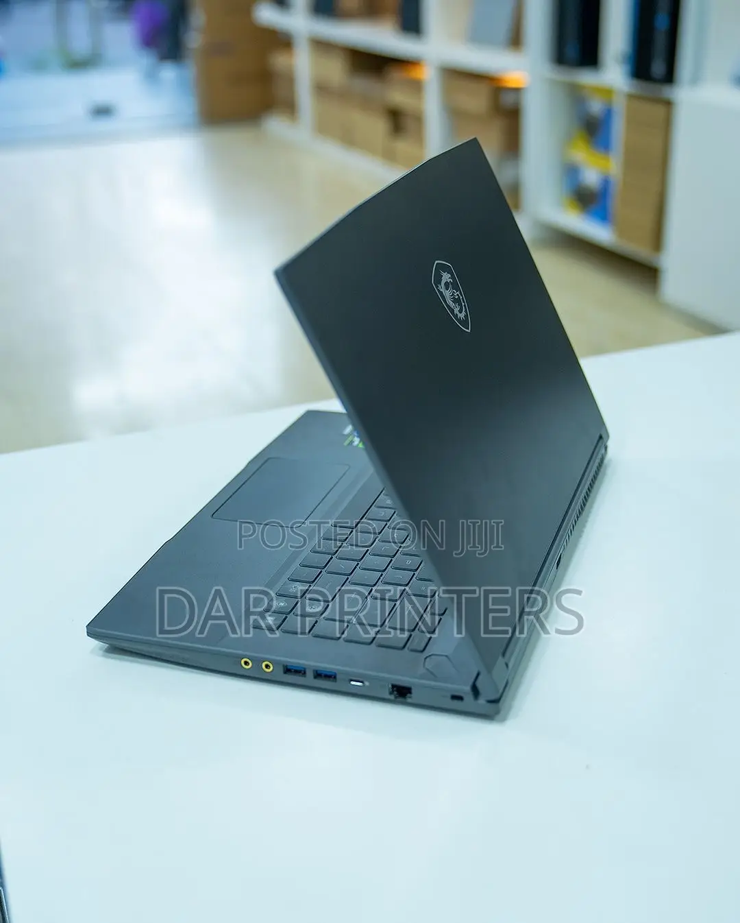 New Laptop MSI MSI Sword 15 16GB Intel Core I7 SSD 512GB