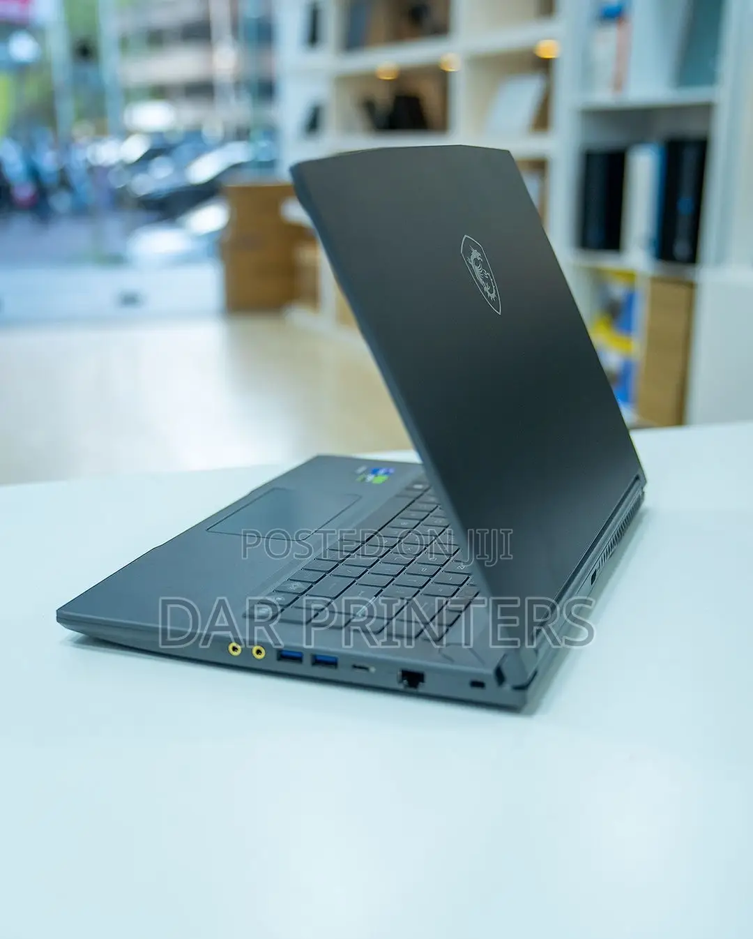 New Laptop MSI MSI Sword 15 16GB Intel Core I7 SSD 512GB