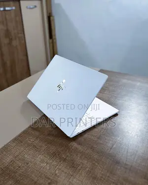 New Laptop HP Dragonfly G4 16GB AMD Ryzen 7 SSD 512GB