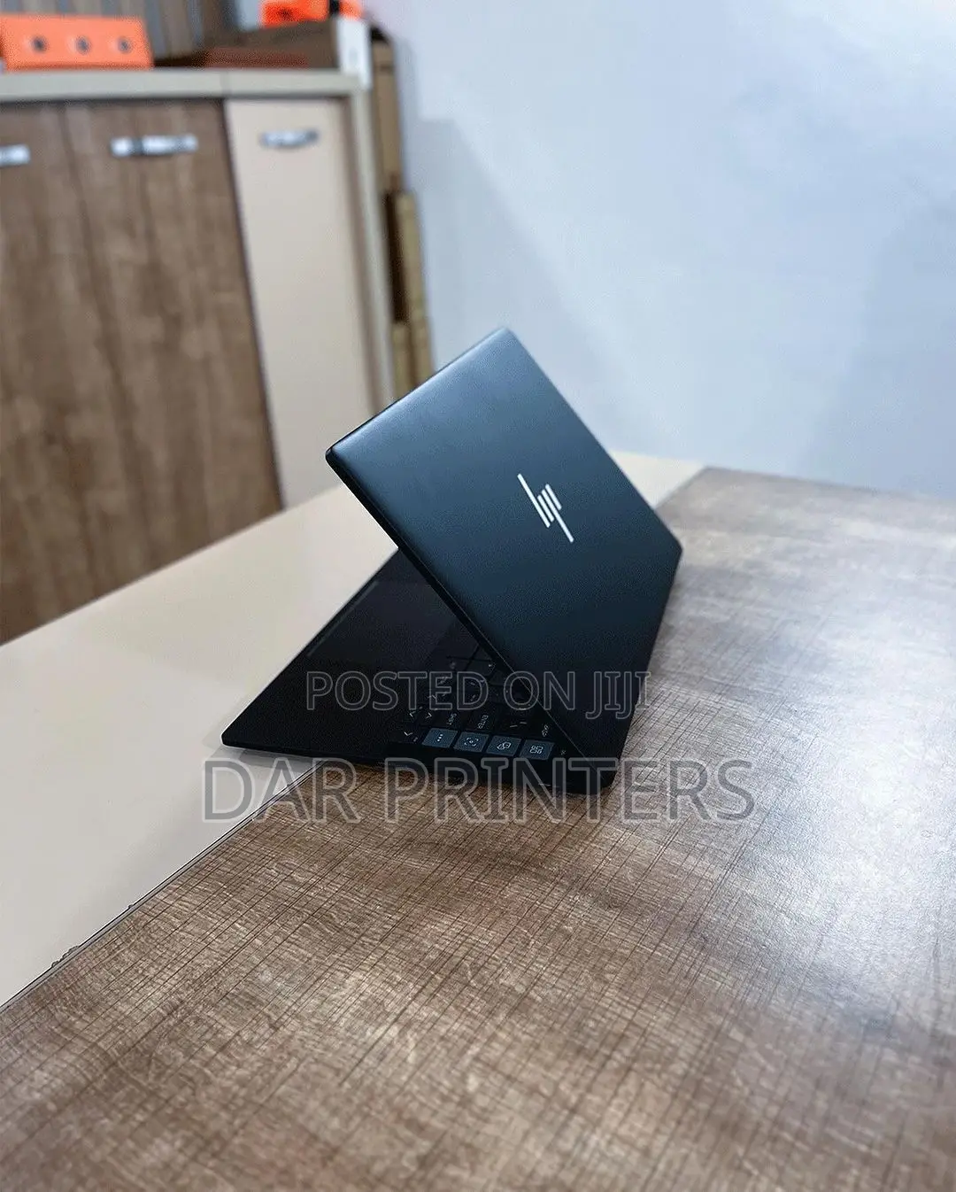 New Laptop HP Dragonfly G4 16GB AMD Ryzen 7 SSD 512GB