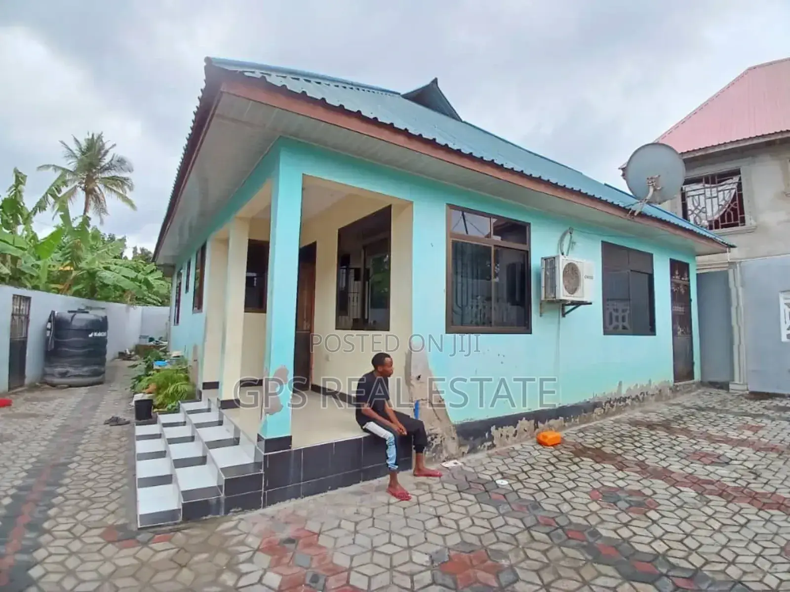 3bdrm House in Mbezi Kibanda Cha, Kinondoni for sale