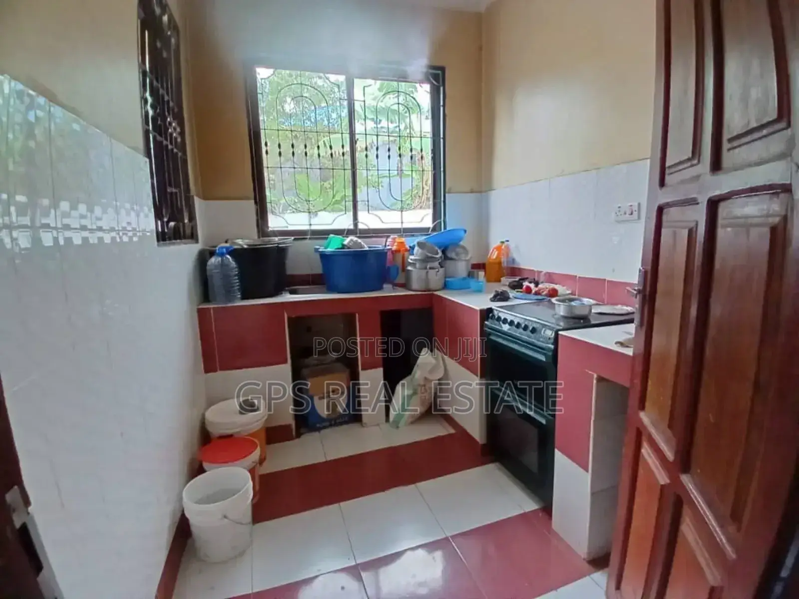 3bdrm House in Mbezi Kibanda Cha, Kinondoni for sale