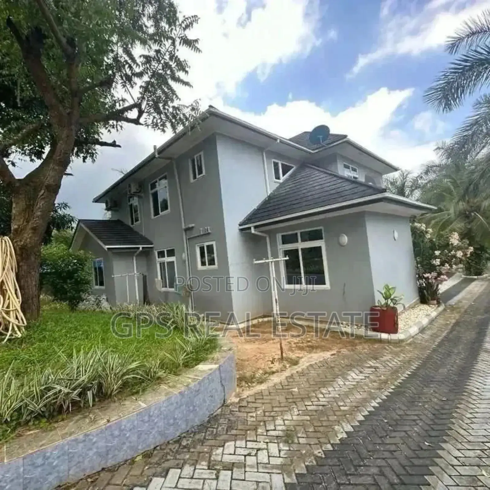 5bdrm Apartment in Kimara, Kinondoni for sale